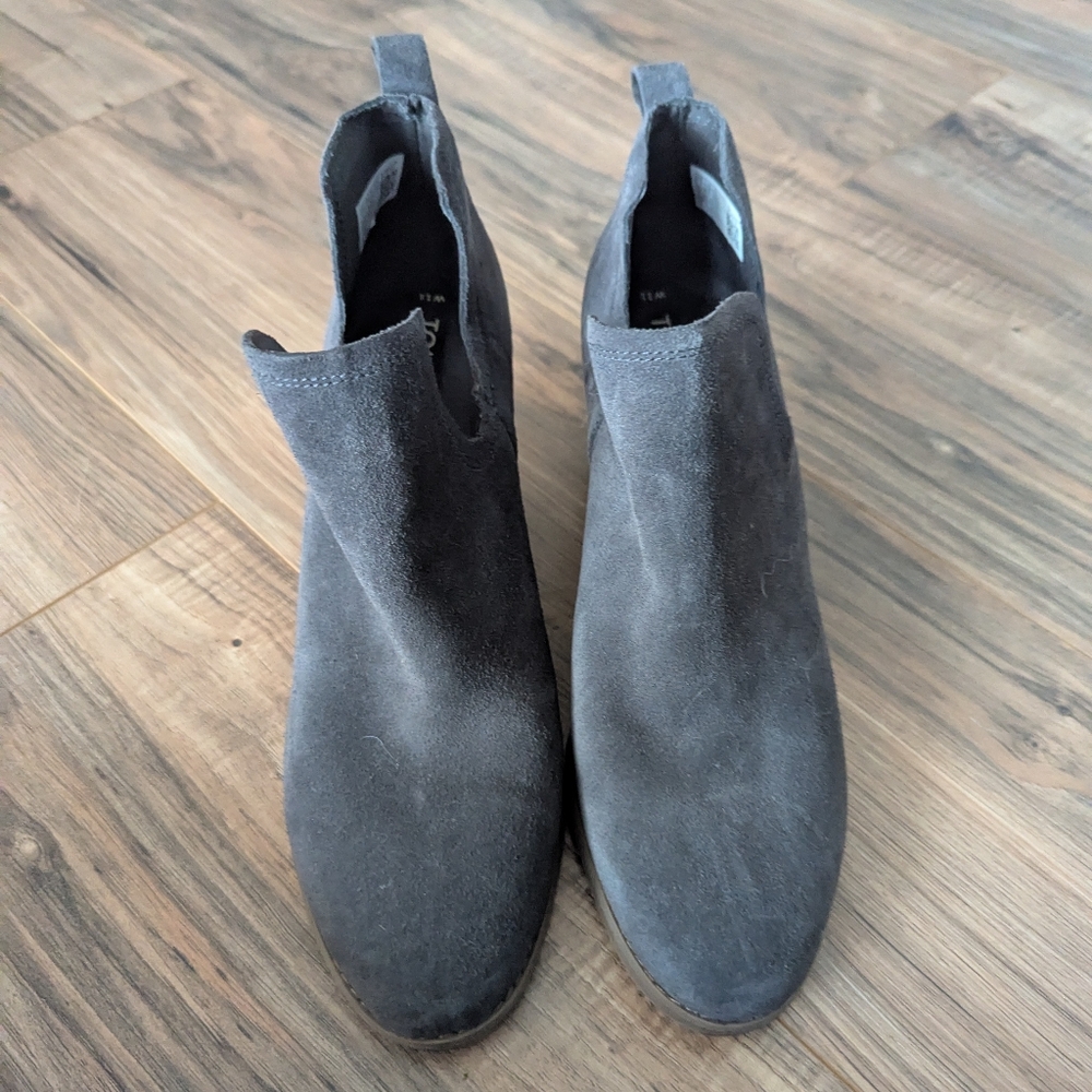 Toms Gray Leather Ankle Booties Women's Size 11 Wide 3-in Wedge Heel